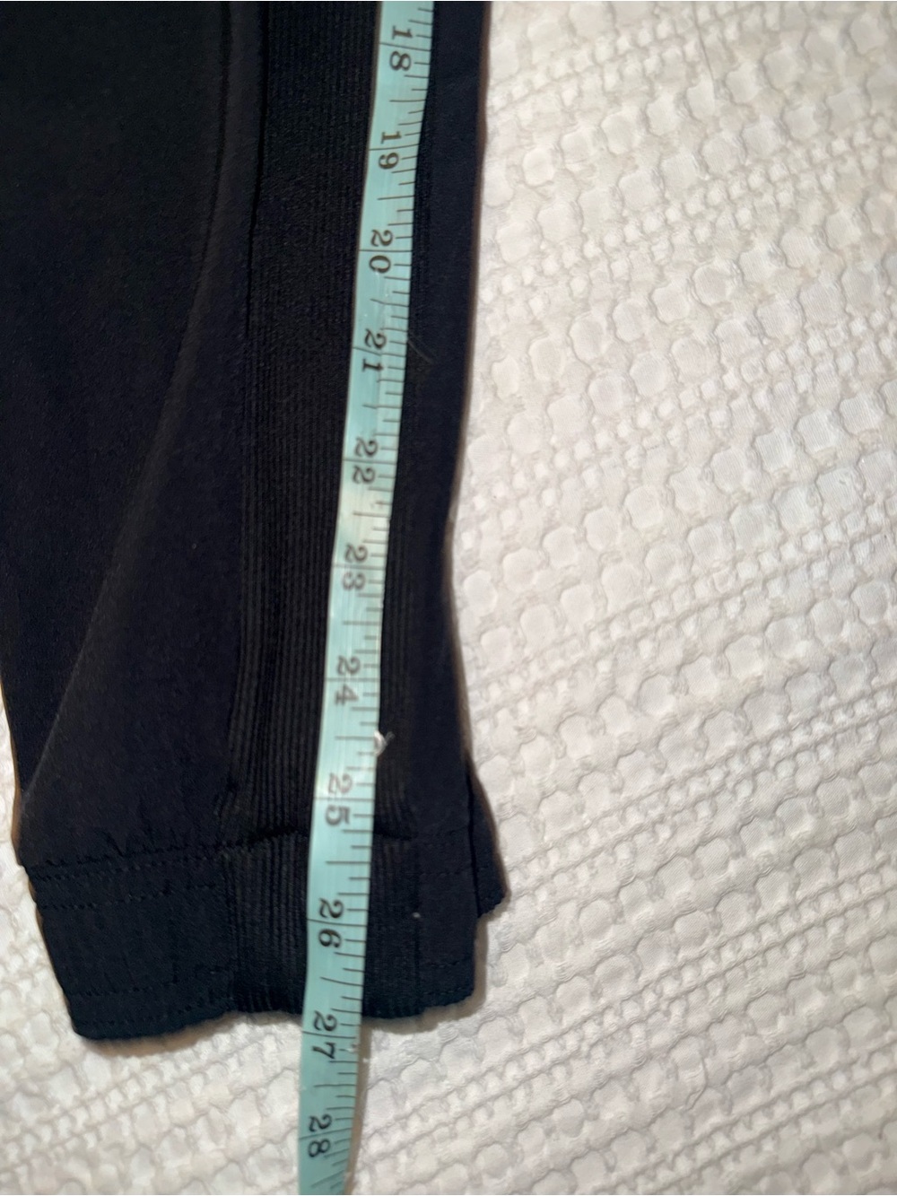 Athleta Brooklyn Jogger in black size 12 women’s - Picture 10 of 10